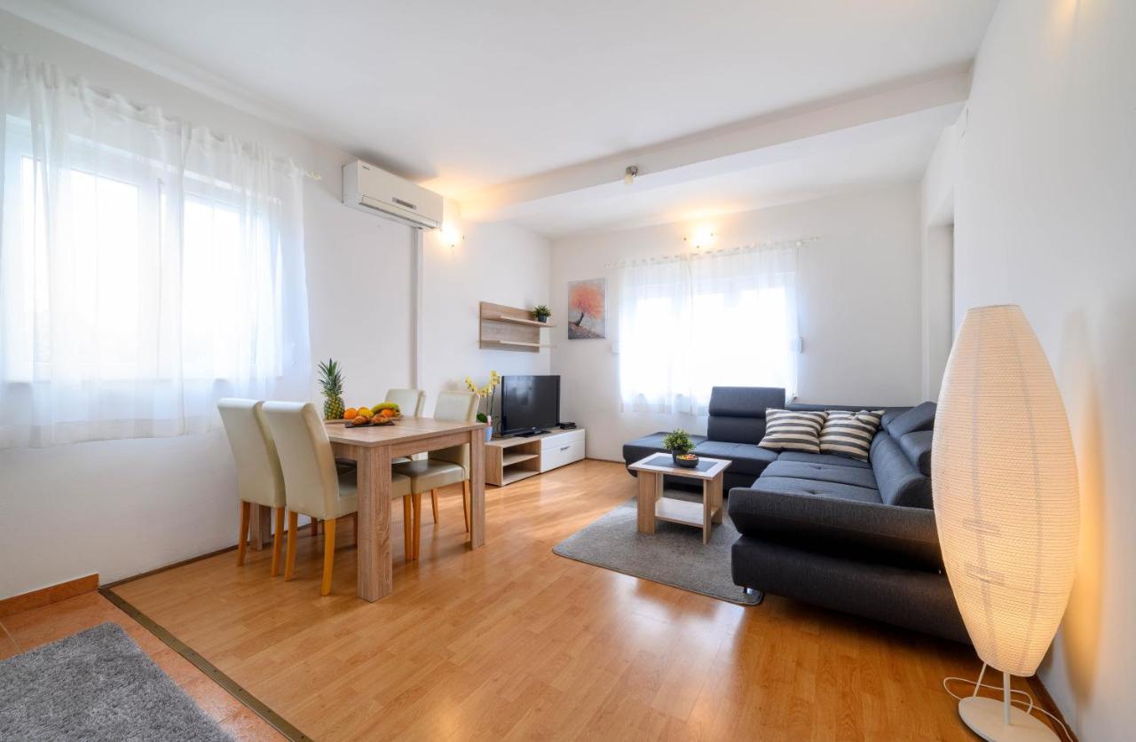 Apartment Malibu Žaborić Extérieur photo